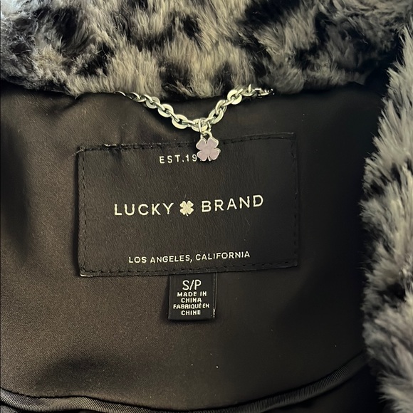 Leopard Print Faux Fur Jacket - Picture 2 of 5